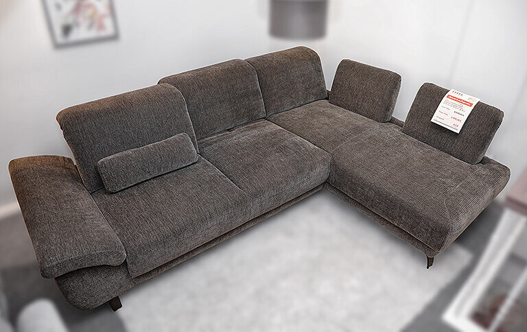 Ecksofa mit Sitztiefen-, Armteil- & Kopfteilverstellungen in anthrazit Ecksofa mit Sitztiefen-, Armteil- & Kopfteilverstellungen in anthrazit