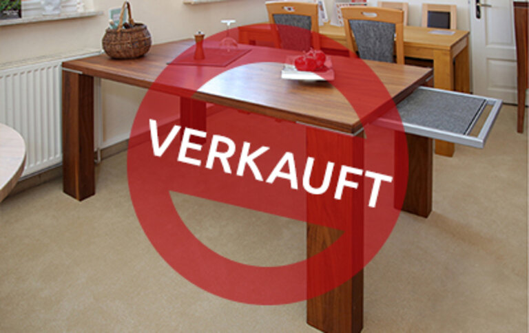 Esstisch
